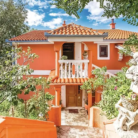 Apartament Beautiful In Crikvenica