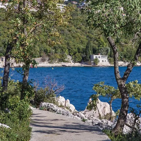Cozy In With House Sea View Crikvenica