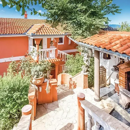 Διαμέρισμα Cozy In With House Sea View *
